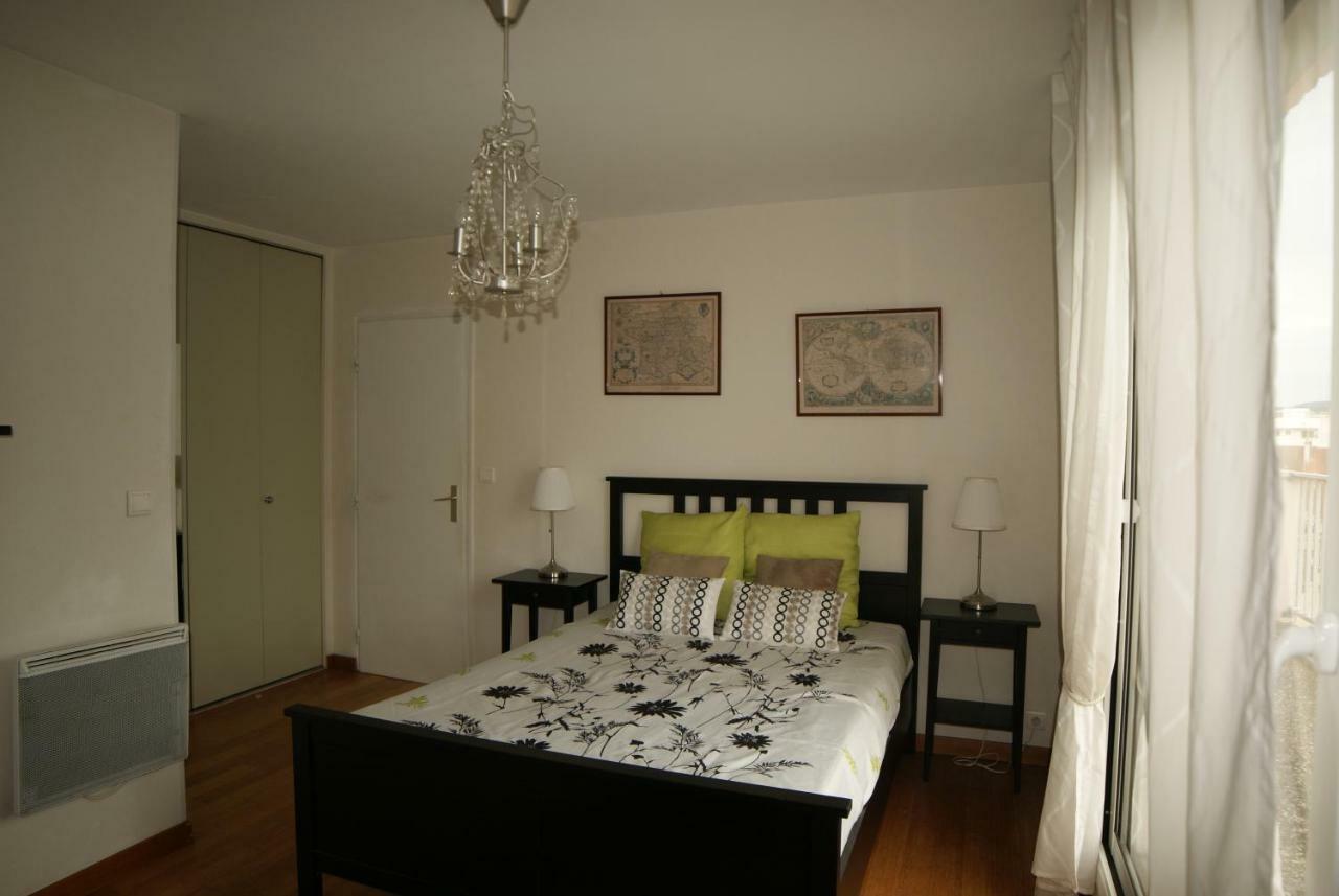 Les Burgondes Apartment Дижон Екстериор снимка