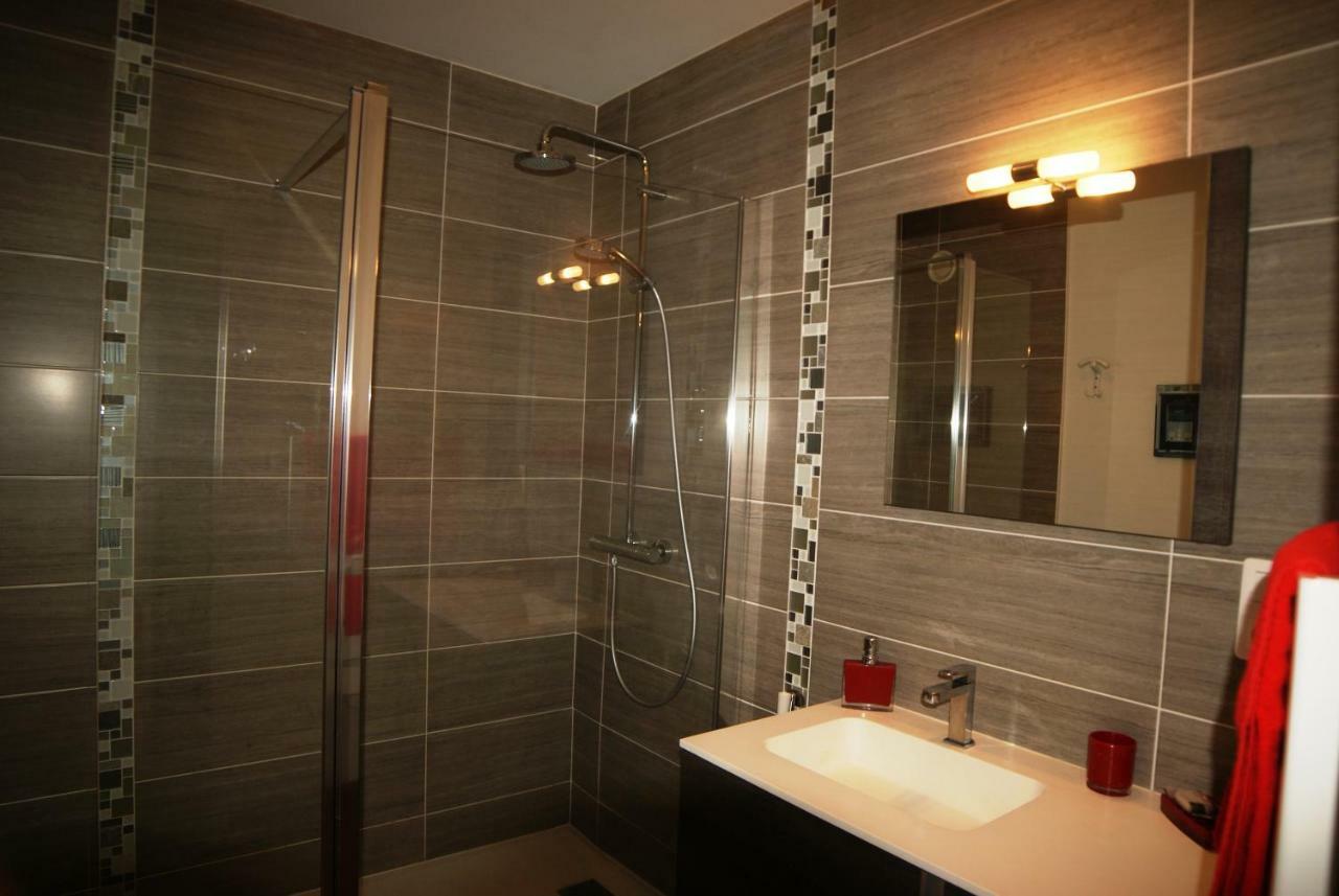 Les Burgondes Apartment Дижон Екстериор снимка